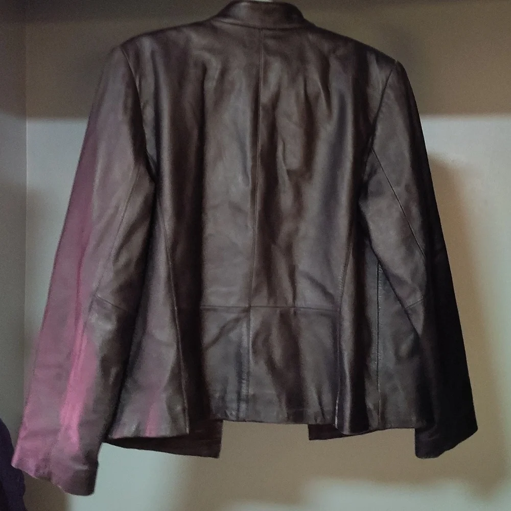 Jacket - Picture 4 of 5